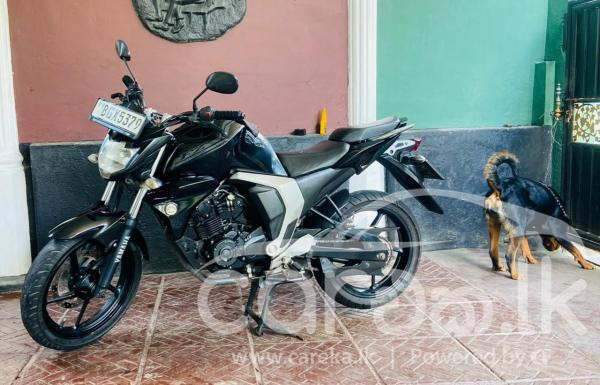 YAMAHA FZ 2018