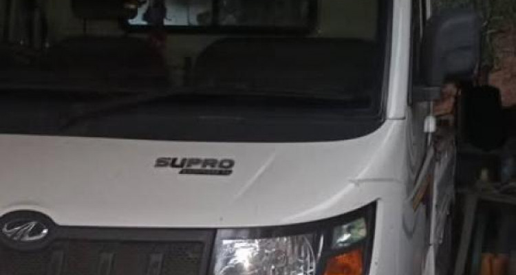 MAHINDRA SUPRO 2016