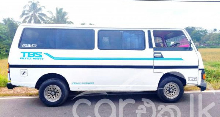 NISSAN CARAVAN 1987