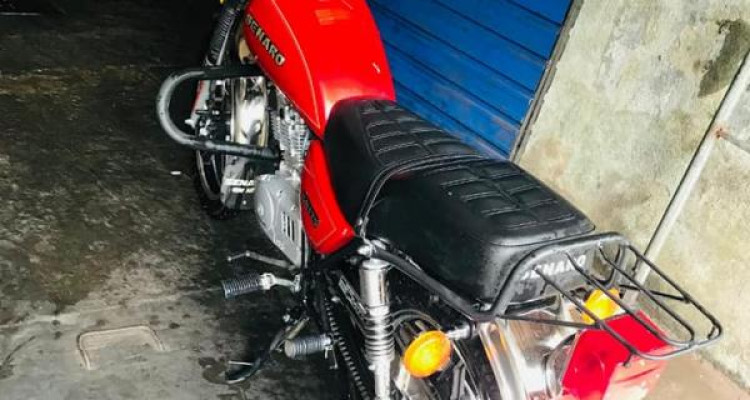 SENARO GN125 2014