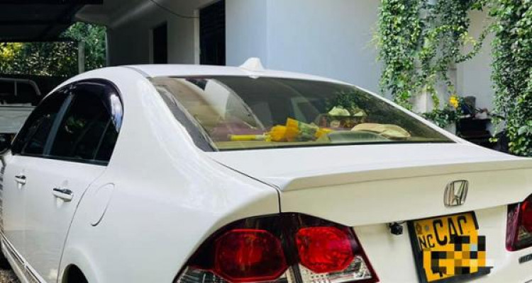 HONDA CIVIC 2010
