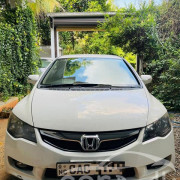 HONDA CIVIC 2010