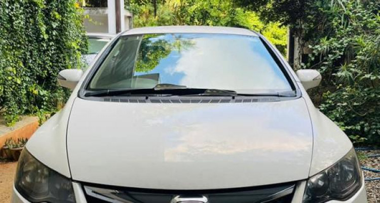 HONDA CIVIC 2010