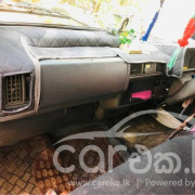 MAZDA BROWNY 1991