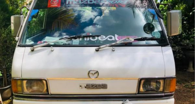 MAZDA BROWNY 1991