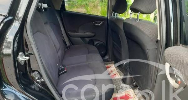 HONDA FIT GP1 2012