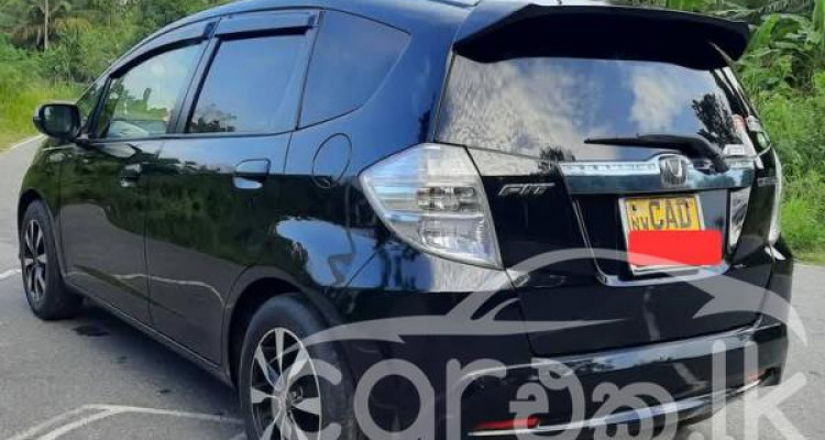 HONDA FIT GP1 2012