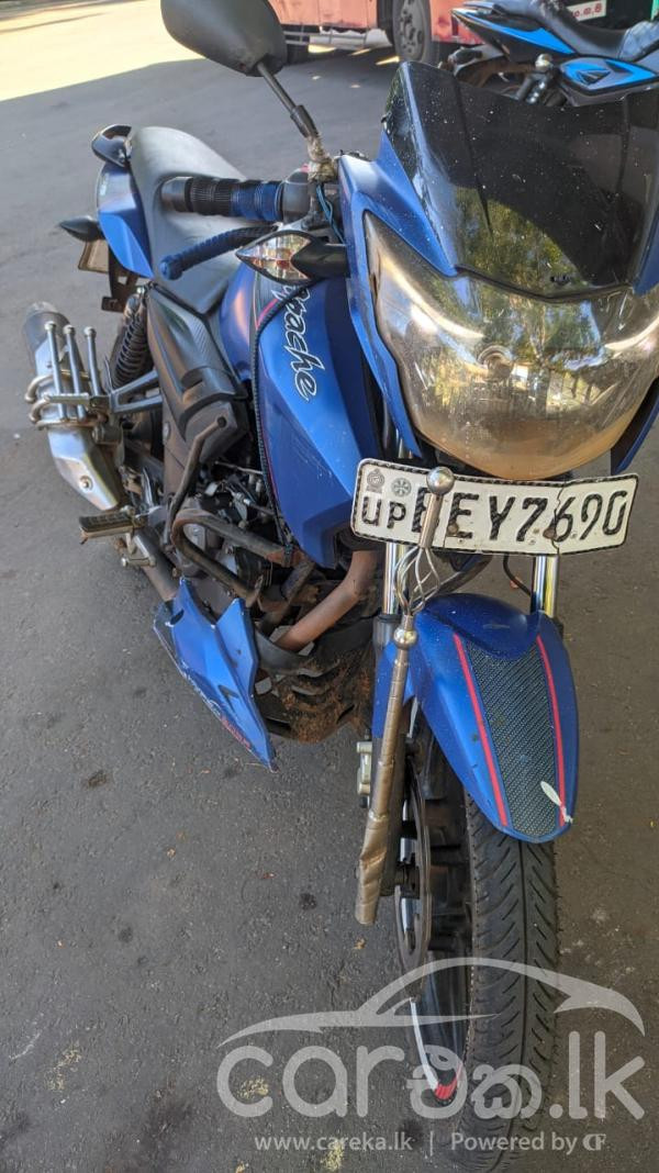 TVS APACHE 2016