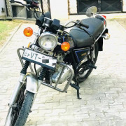 SUZUKI GN125 2007