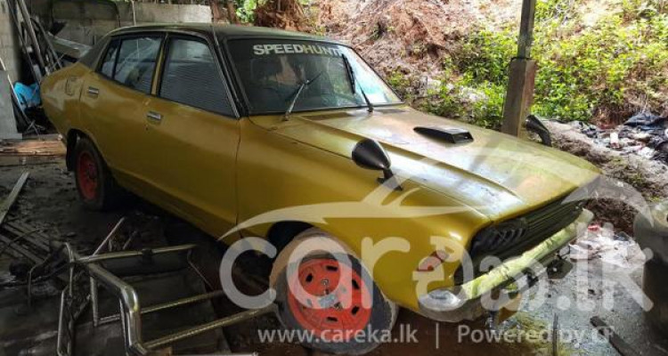 NISSAN SUNNY B211 1975