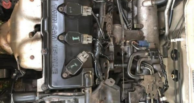 NISSAN WINGROAD Y11 2001