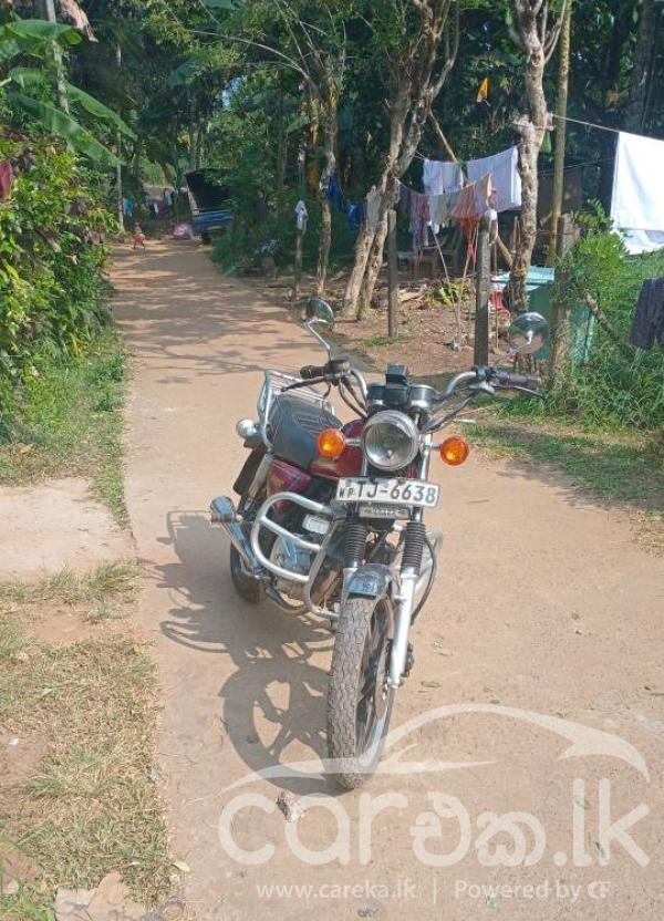 SUZUKI GN125 2007