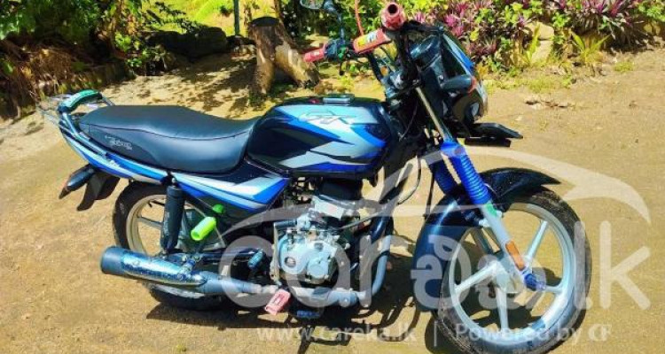 BAJAJ CT100 2024