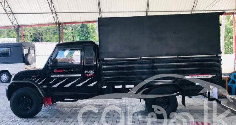 MAHINDRA BOLERO 2018