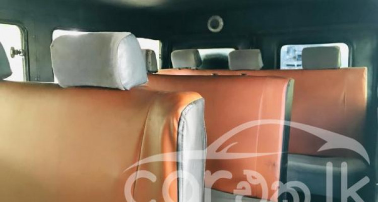 MAHINDRA BOLERO 2017