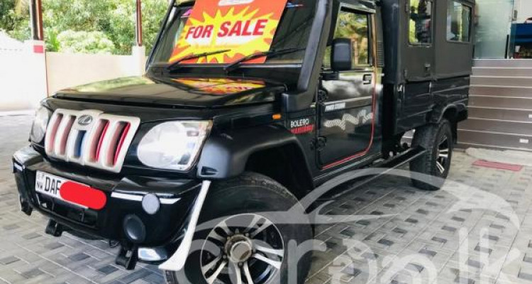 MAHINDRA BOLERO 2017