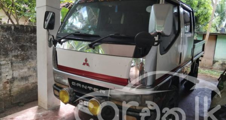 MITSUBISHI CANTER CREW CAB 1986