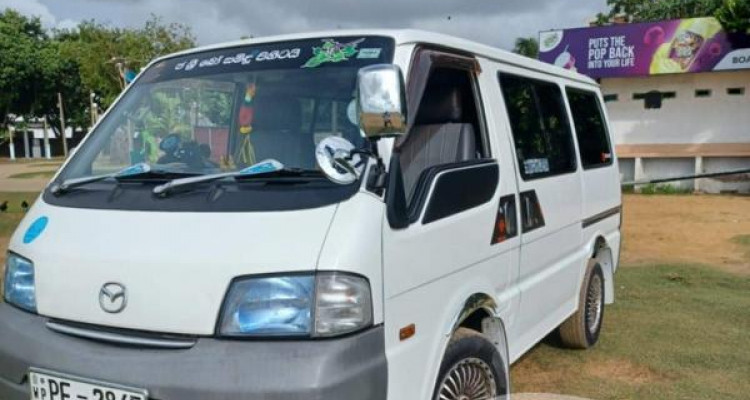 MAZDA BONGO 2009