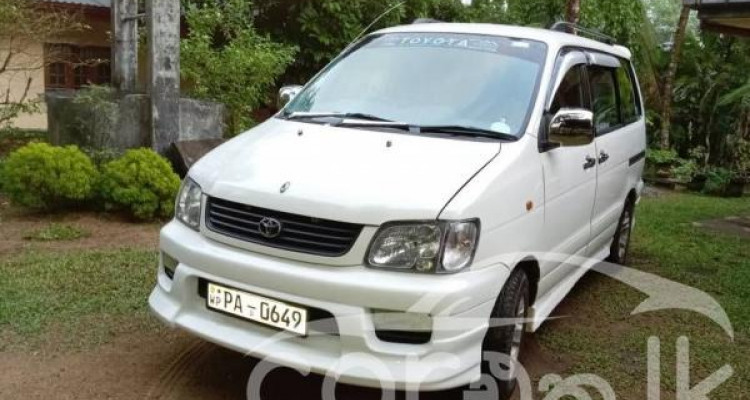 TOYOTA NOAH CR42 2000