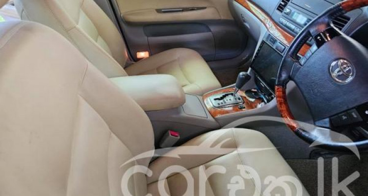 TOYOTA MARK II 2003