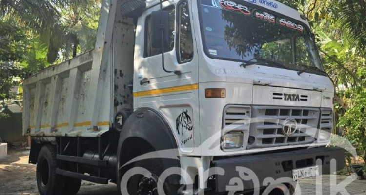 TATA 1618 2017
