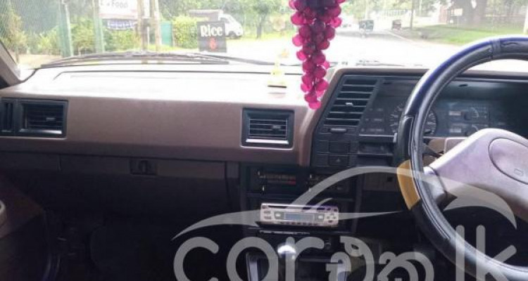 NISSAN SUNNY FB12 1989
