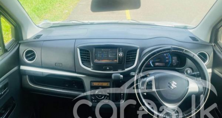 SUZUKI WAGON R STINGRAY 2014