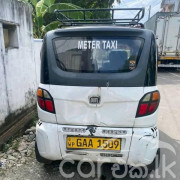 BAJAJ QUTE 2019