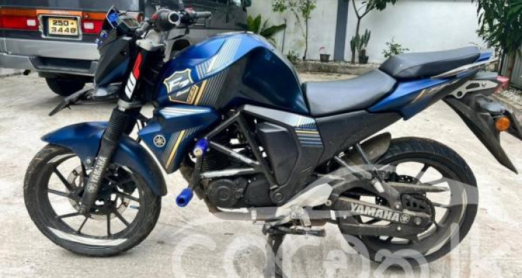 YAMAHA FZ 2019