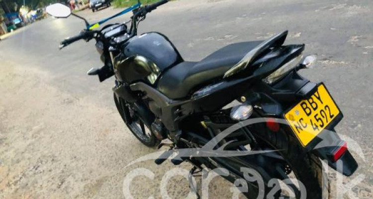 HONDA CB TRIGGER 2014