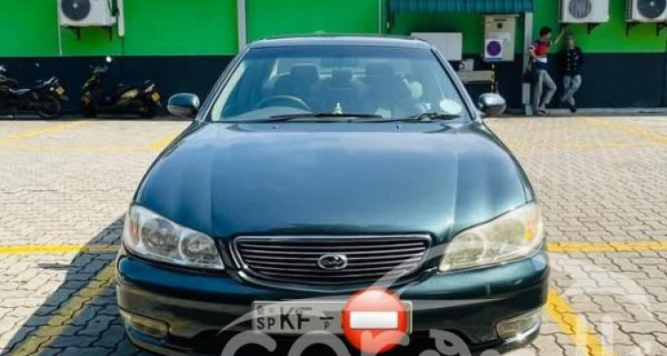 NISSAN CEFIRO 2004