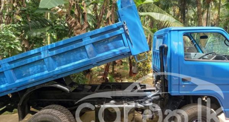 ISUZU ELF 1979