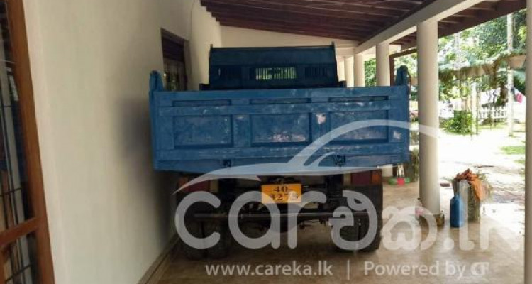 ISUZU ELF 1979