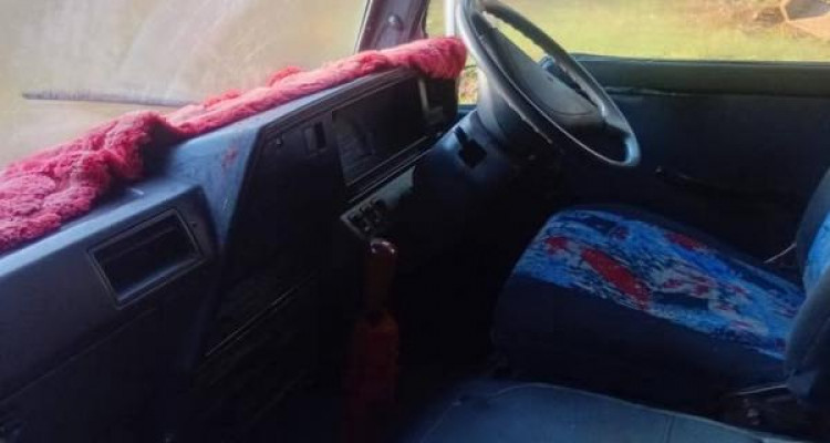 NISSAN CARAVAN 1981