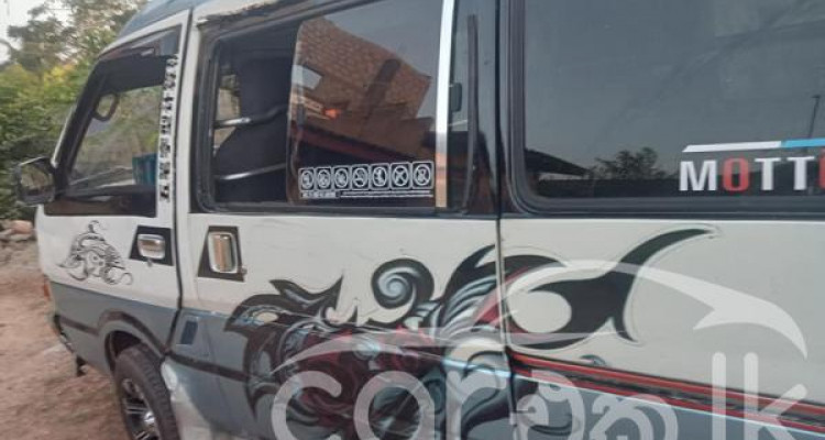 NISSAN VANETTE 1989
