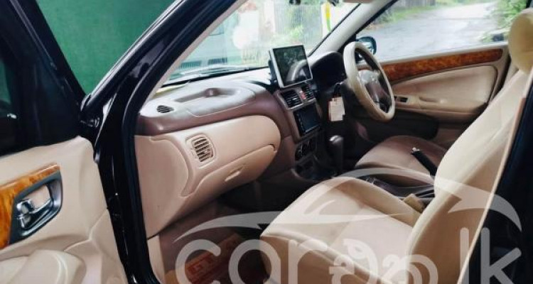 NISSAN SUNNY 2010