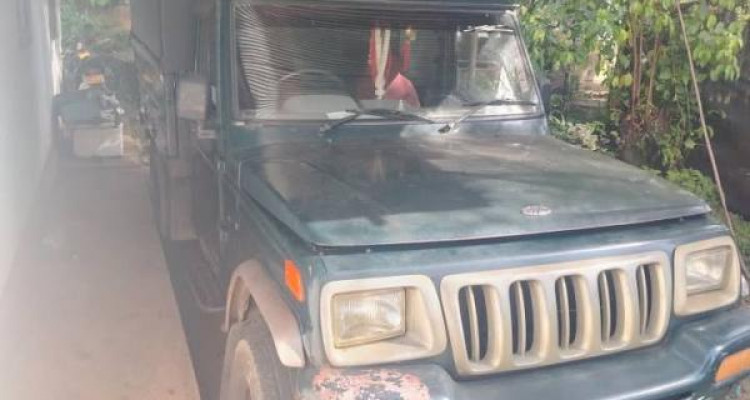MAHINDRA BOLERO 2011