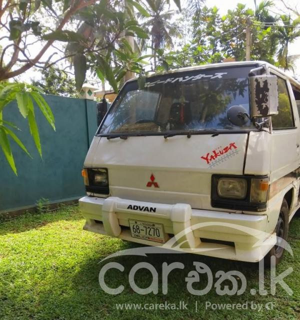 MITSUBISHI L300 1982