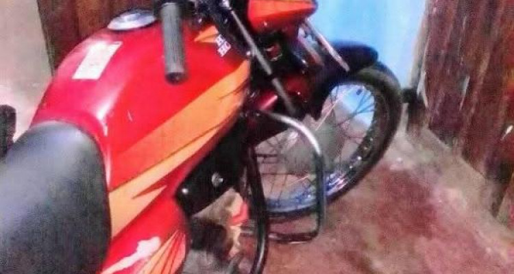 HERO HONDA CD DELUXE 2006