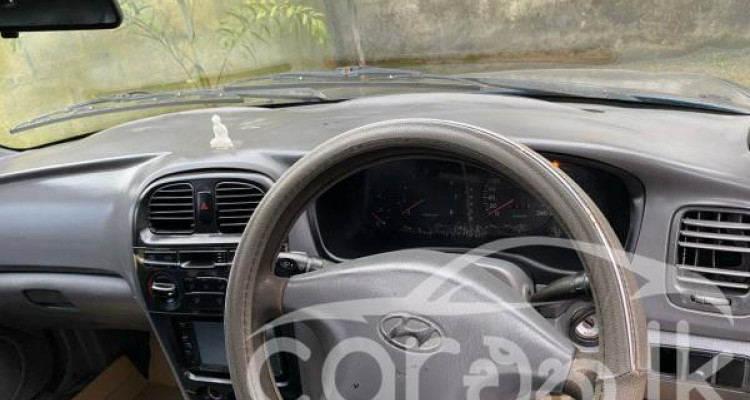HYUNDAI SONATA 2002