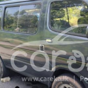 TOYOTA HIACE 1990