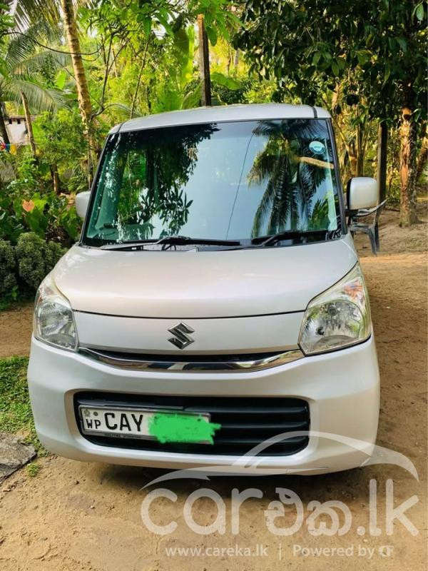 SUZUKI SPACIA 2015