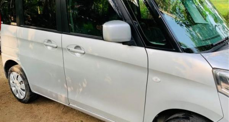SUZUKI SPACIA 2015