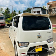 SUZUKI WAGON R STINGRAY 2018