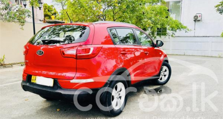 KIA SPORTAGE 2011