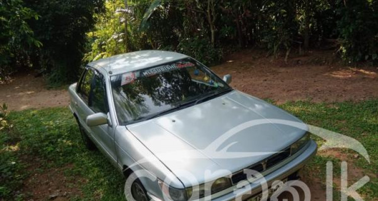 MITSUBISHI LANCER 1990