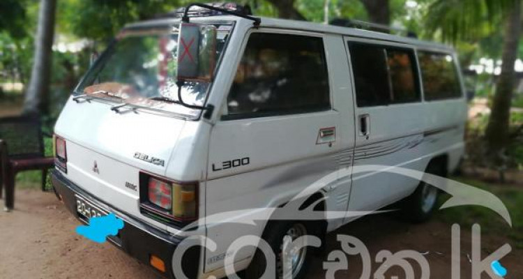 MITSUBISHI DELICA L300 1986