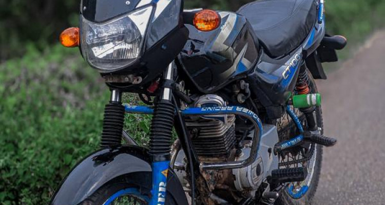 BAJAJ CT100 2008