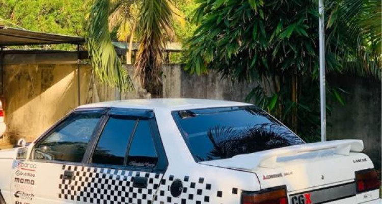 MITSUBISHI LANCER 1985
