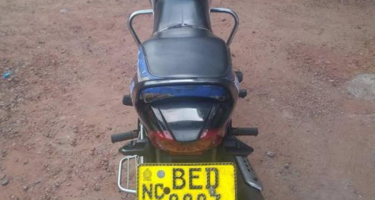 TVS METRO 2016
